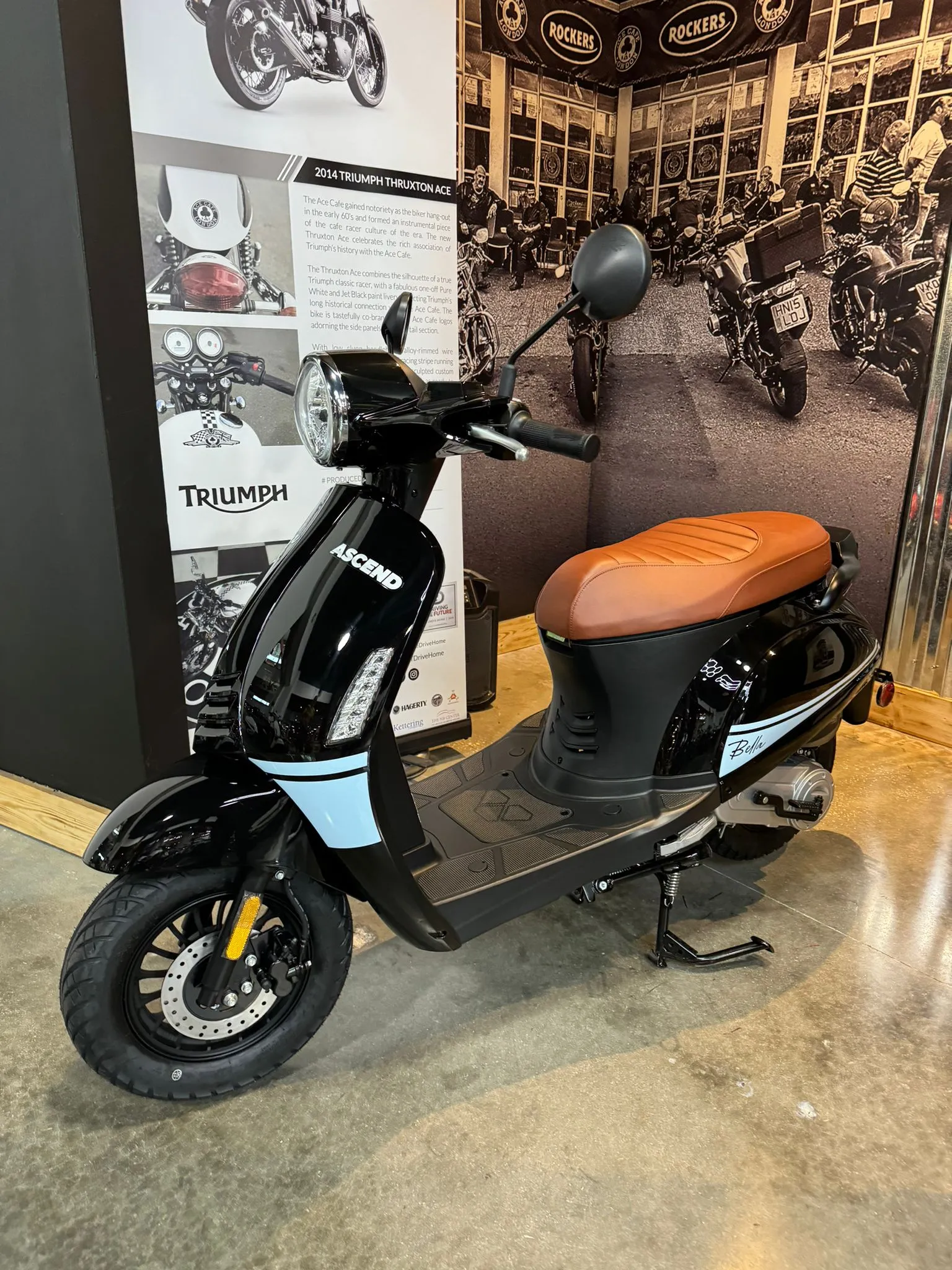 2024 ASCEND BELLA VINTAGE 50CC VESPA - RETRO STYLE