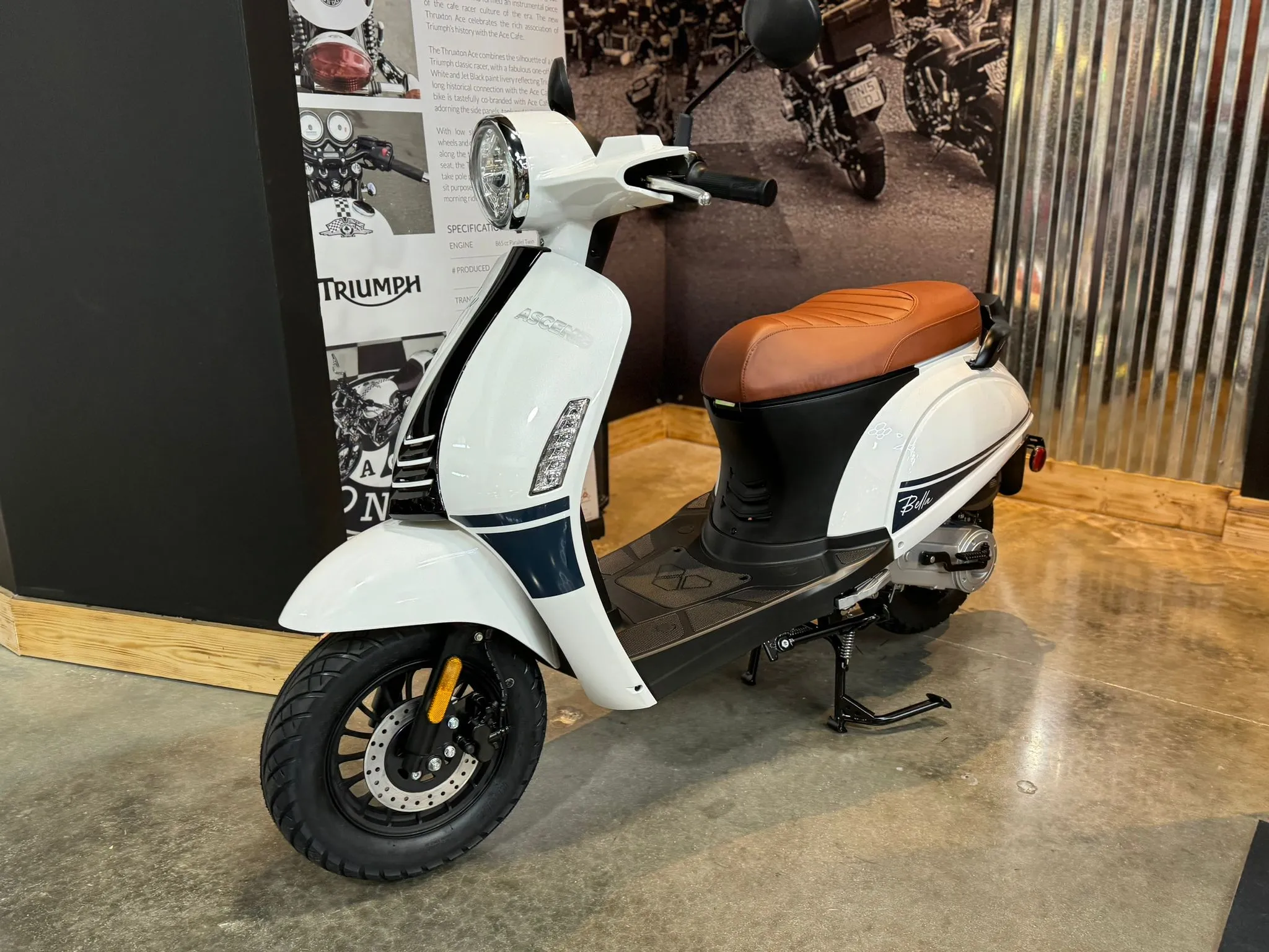 2024 ASCEND BELLA VINTAGE 50CC VESPA - RETRO STYLE
