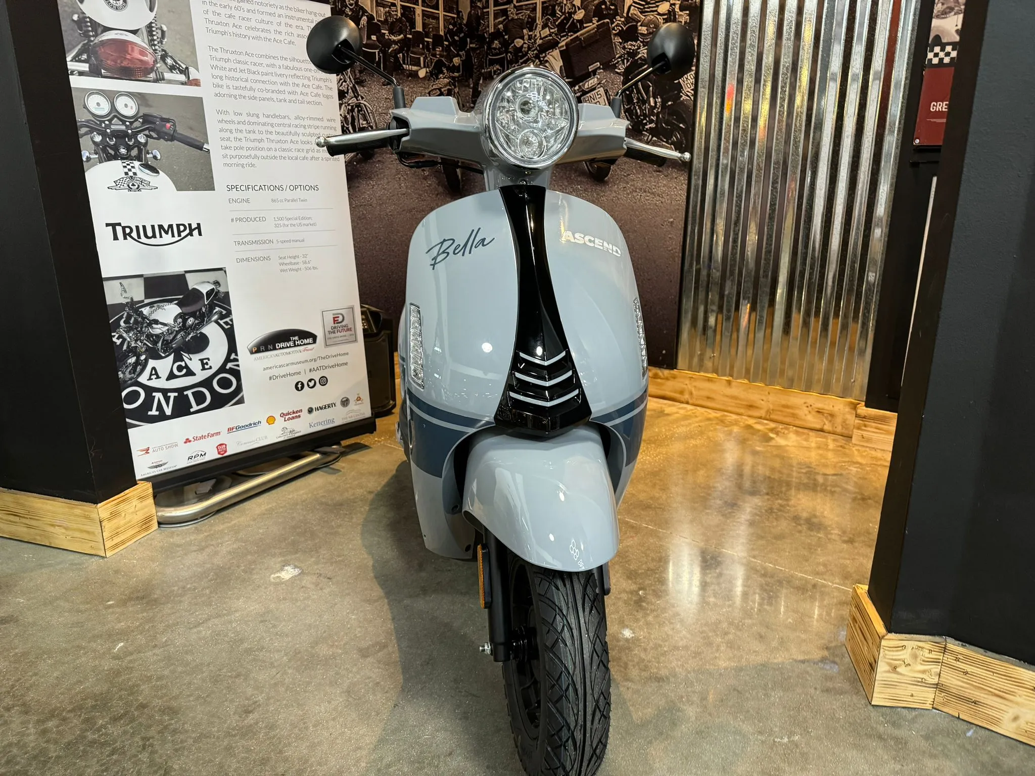 2024 ASCEND BELLA VINTAGE 50CC VESPA - RETRO STYLE