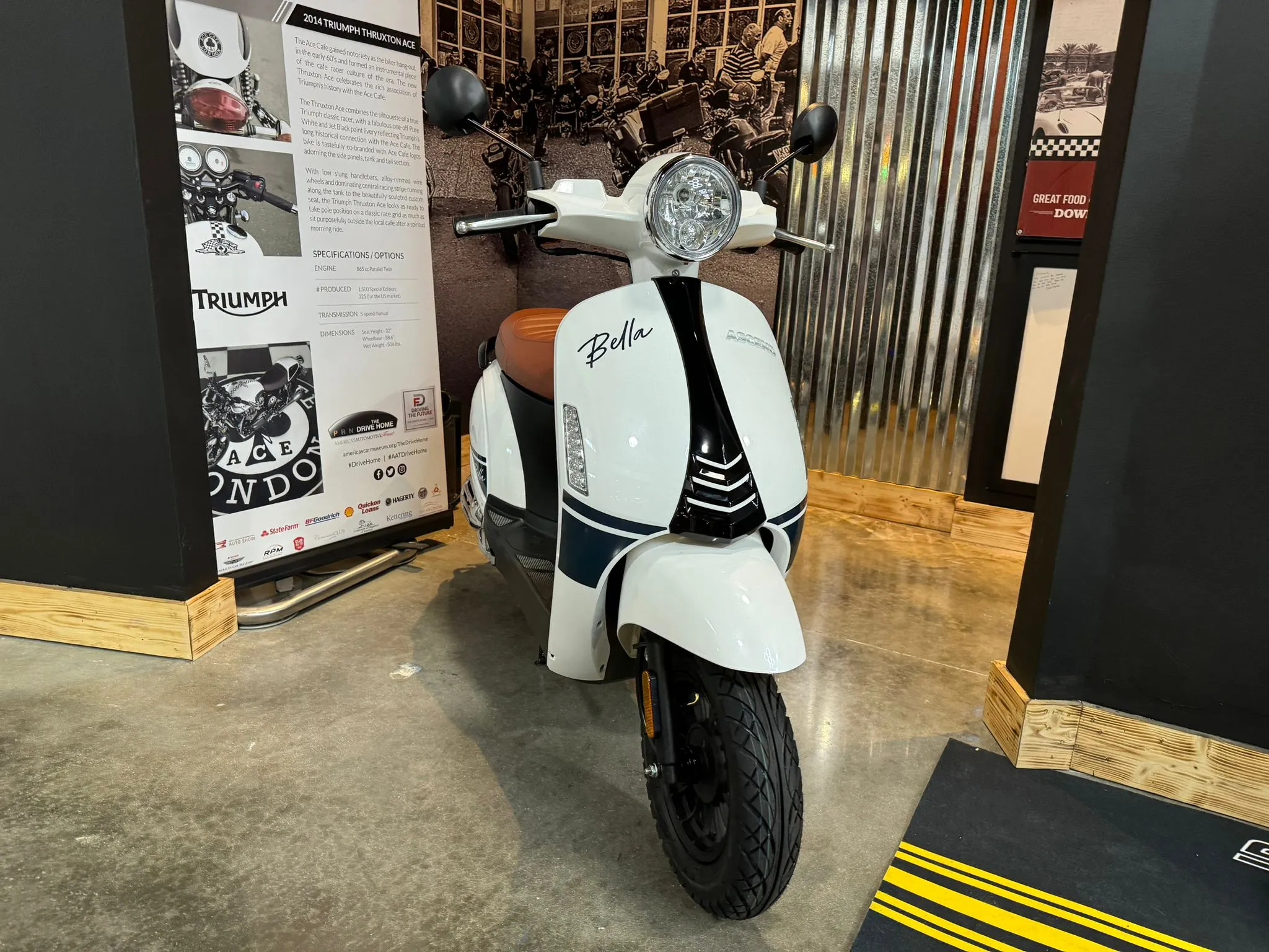 2024 ASCEND BELLA VINTAGE 50CC VESPA - RETRO STYLE