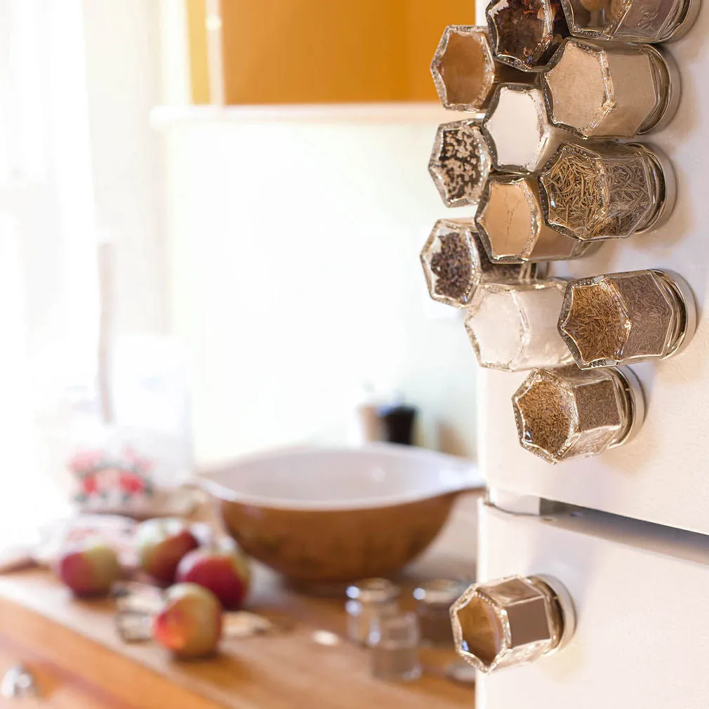 BAKING KIT | 24 Magnetic Jars Filled with Organic Spices