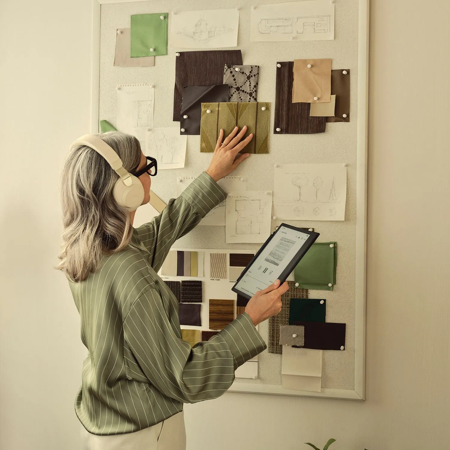 Kobo Elipsa 2E E-Reader with Stylus