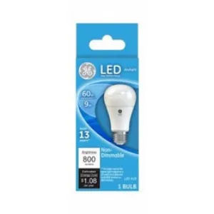 LED Light Bulb, Daylight, 800 Lumens, 9-Watts