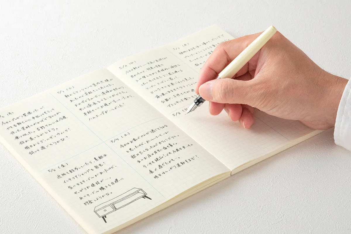 MD Notebook Journal A5 Grid Block
