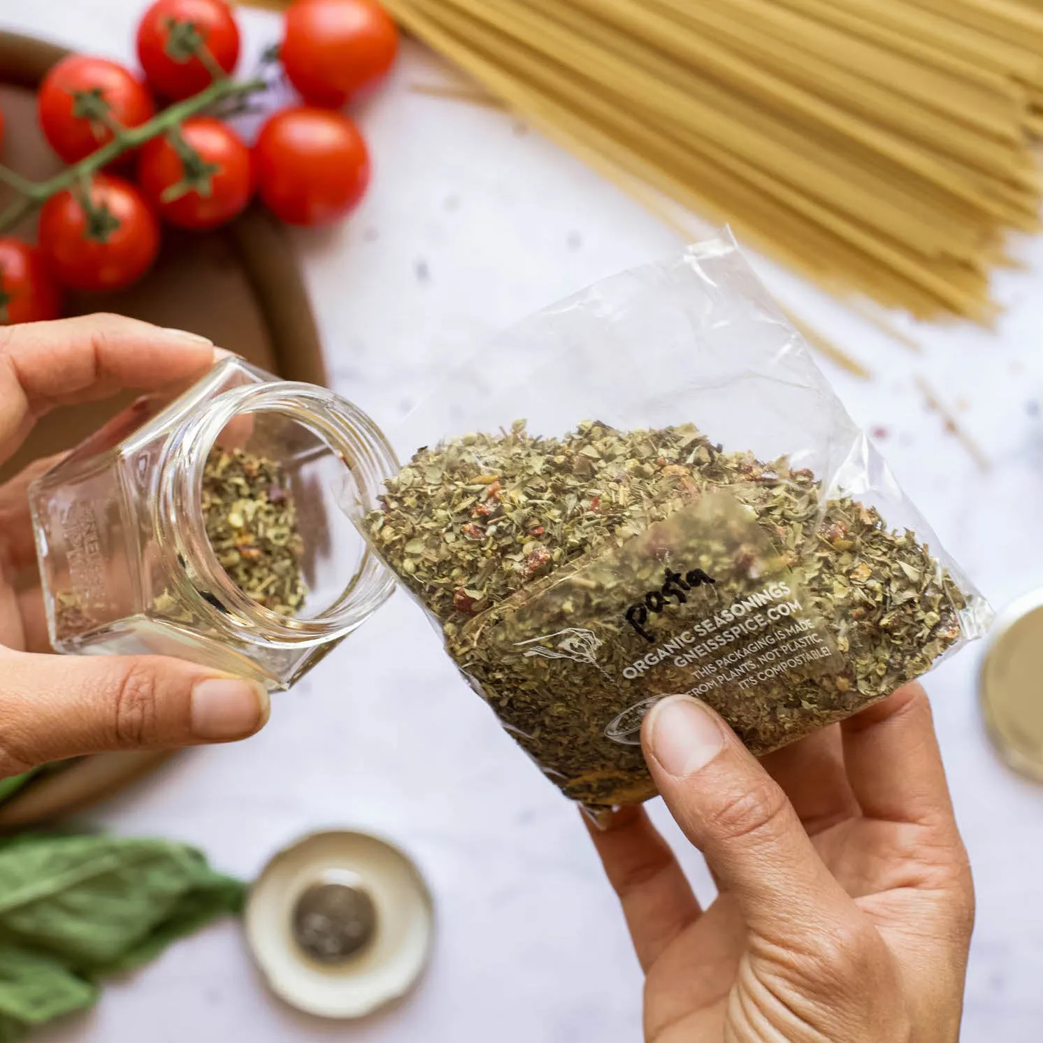 SAMPLE BUNDLE: 6 Small and 6 Large Magnetic Spice Jars