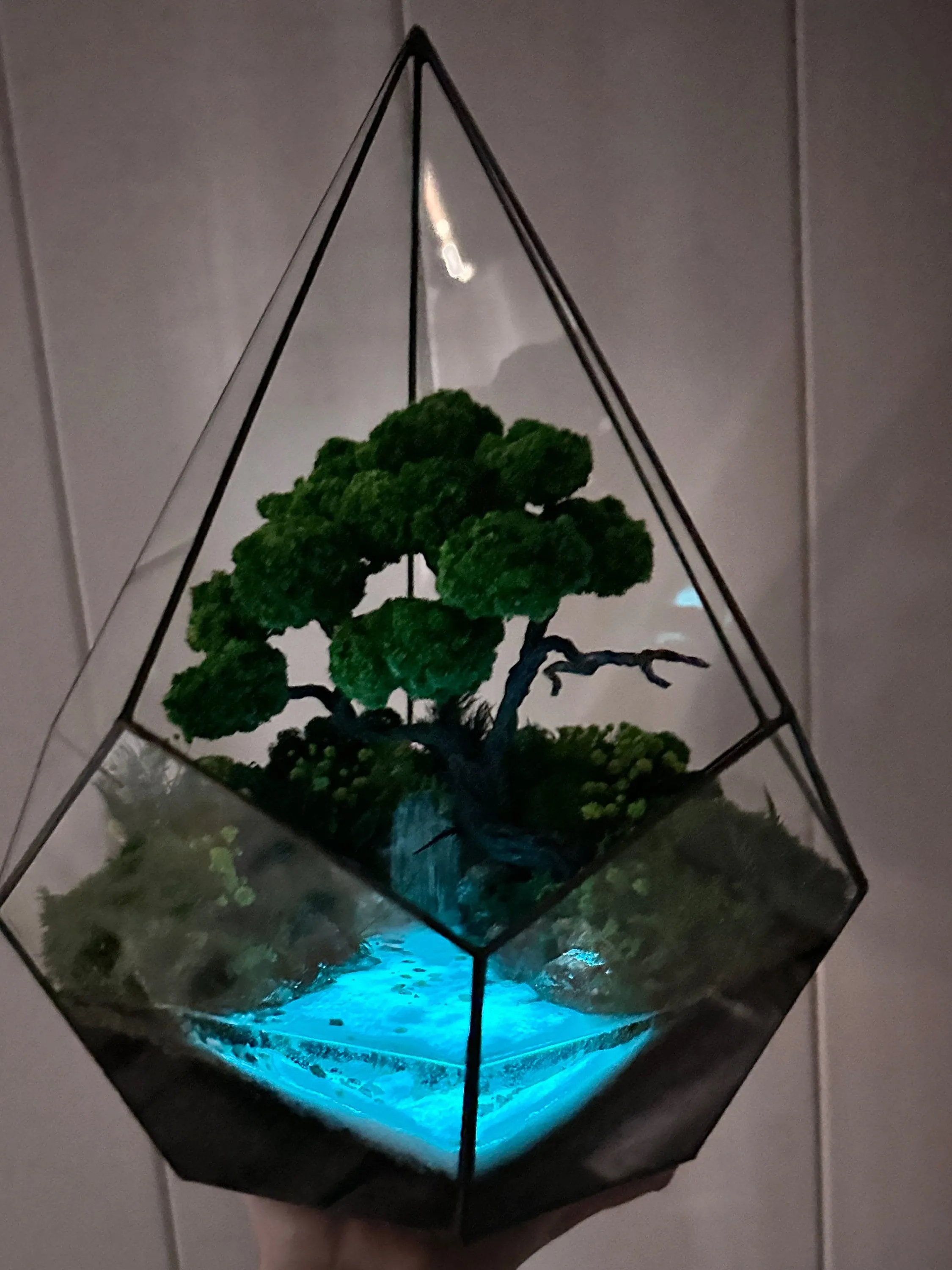 Waterfall terrarium with Preserved moss